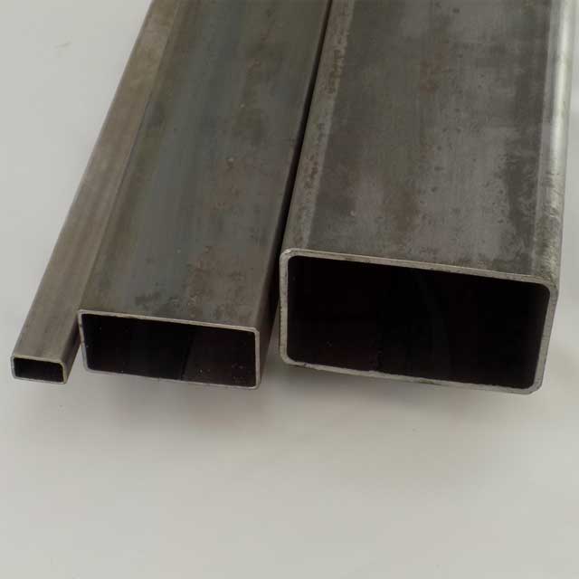 Uncoated rectangular tube in the Franz Huisgen warehouse
